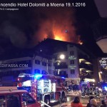 incendio a moena hotel dolomiti 19.1.2016 valledifassacom8